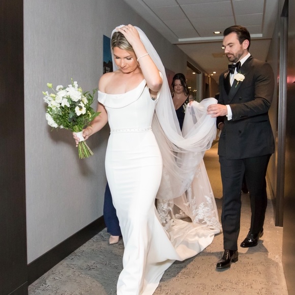 White lace cathedral veil